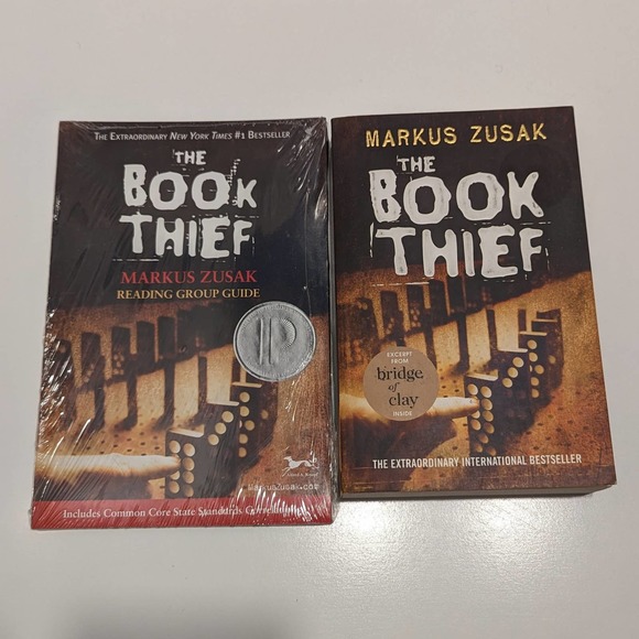 The Book Thief Novel & Reading Group Guide (2005, Paperback) – Markus Zusak - Picture 1 of 11